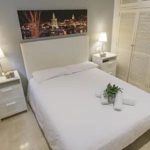 Rentalsevilla Durmiendo En La Alameda Apartamento